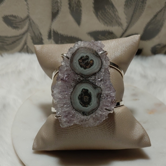 Handmade Jewelry - Stunning Silver and Purple Geode Bracelet